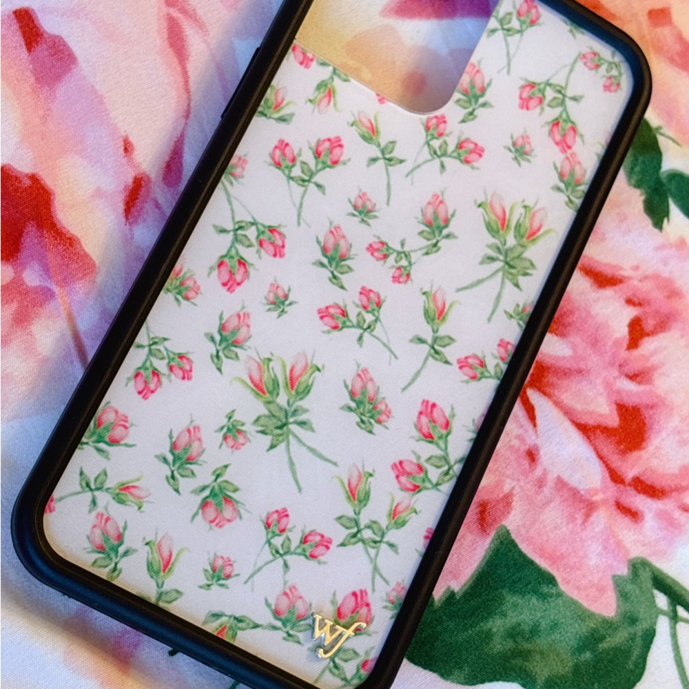 🌷pink rosie posie🌷 iPhone 12 Pro Max Wildflower Case